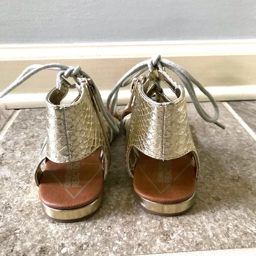 Kenneth Cole Reaction gold sandals, size 13.